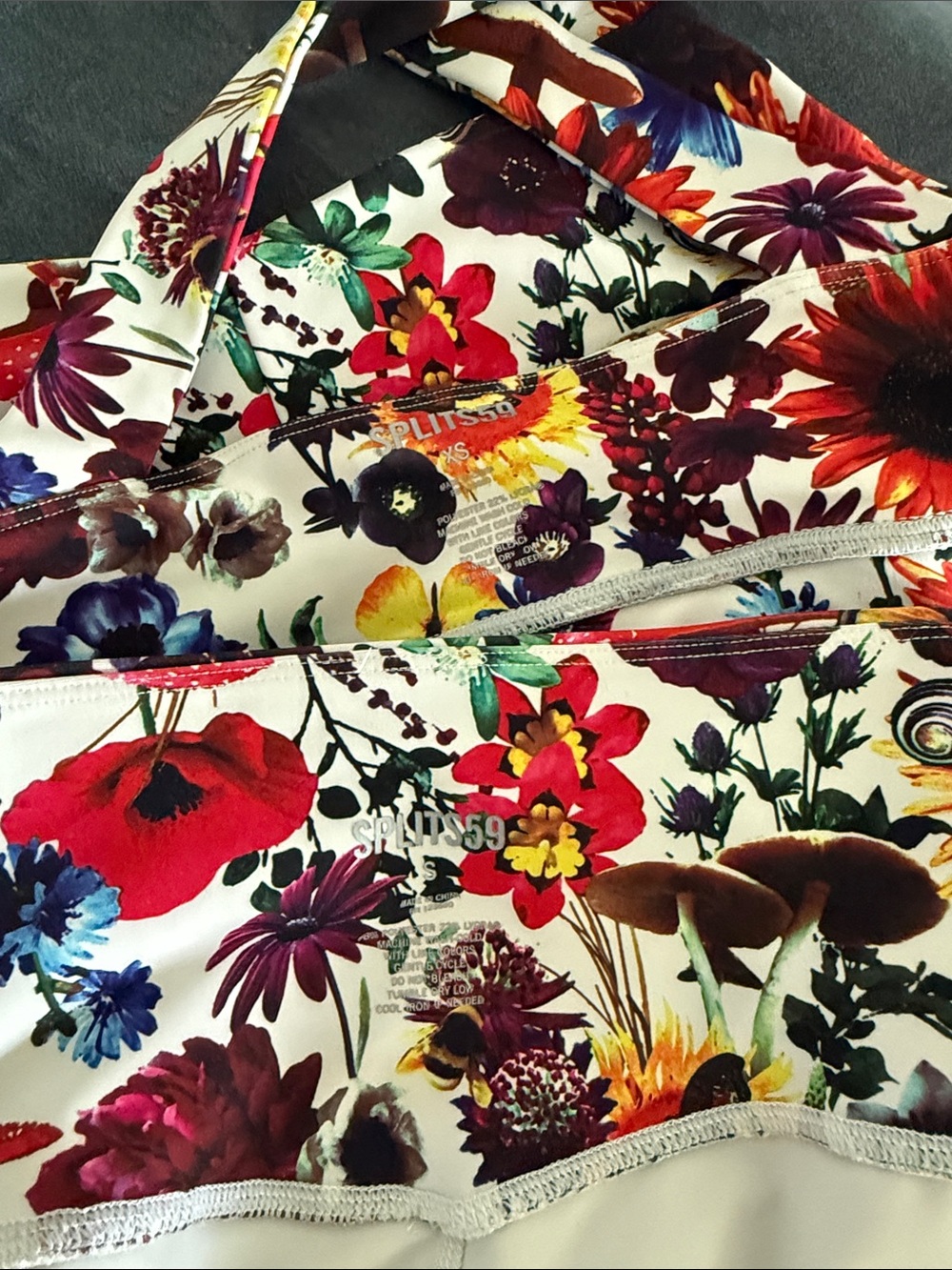 Splits59 Multi-Color Floral Print Active Set - Picture 4 of 5
